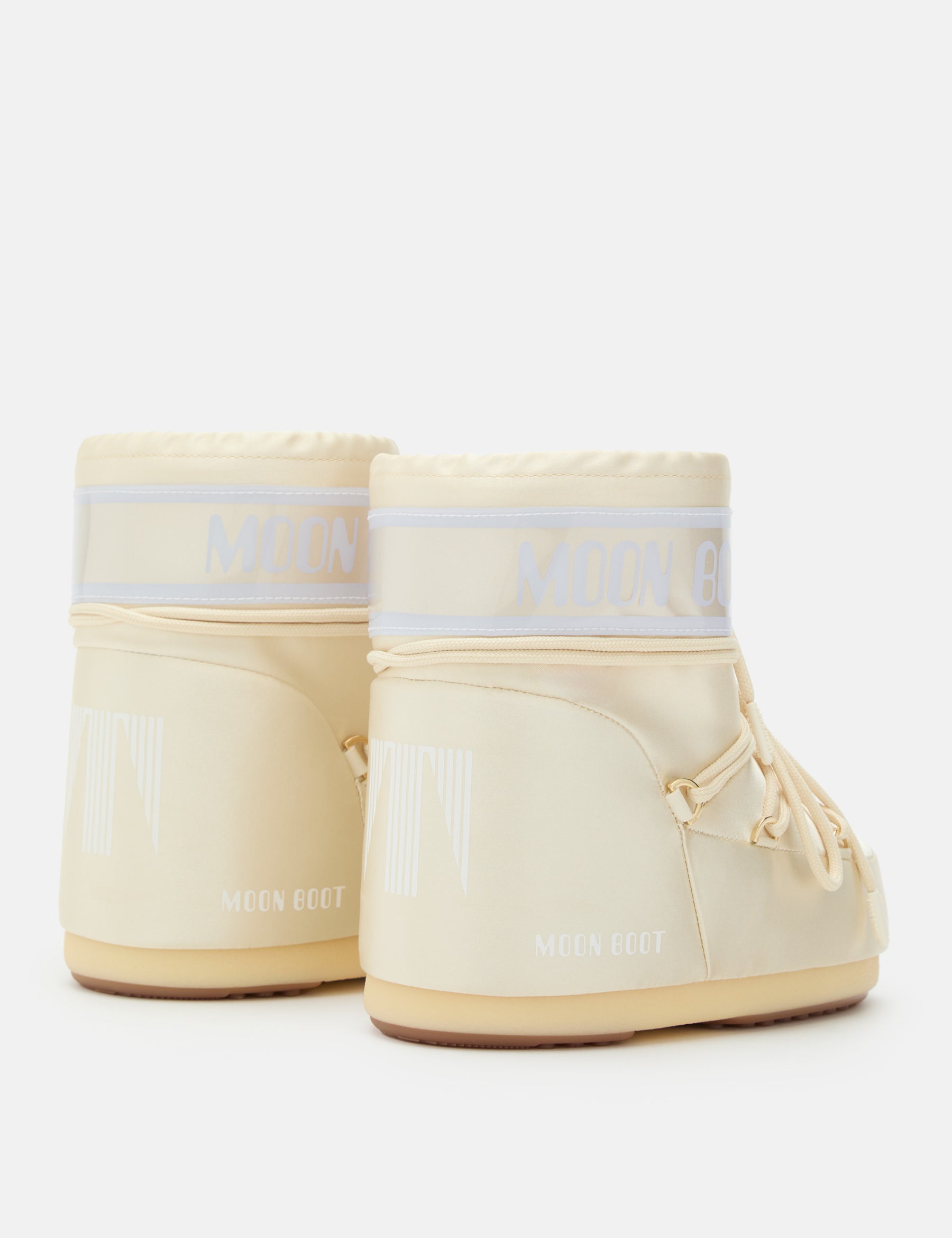 ICON LOW IVORY PEARLY BOOTS