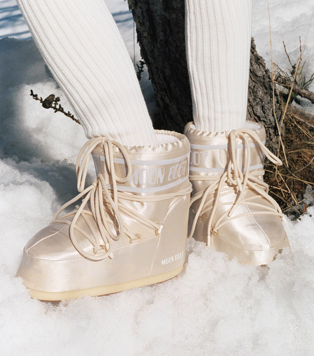 【MOON BOOT】ホワイト フェイクファー スノーブーツ24.5㎝ ICON WHITE FAUX-FUR BOOTS | Moon Boot®