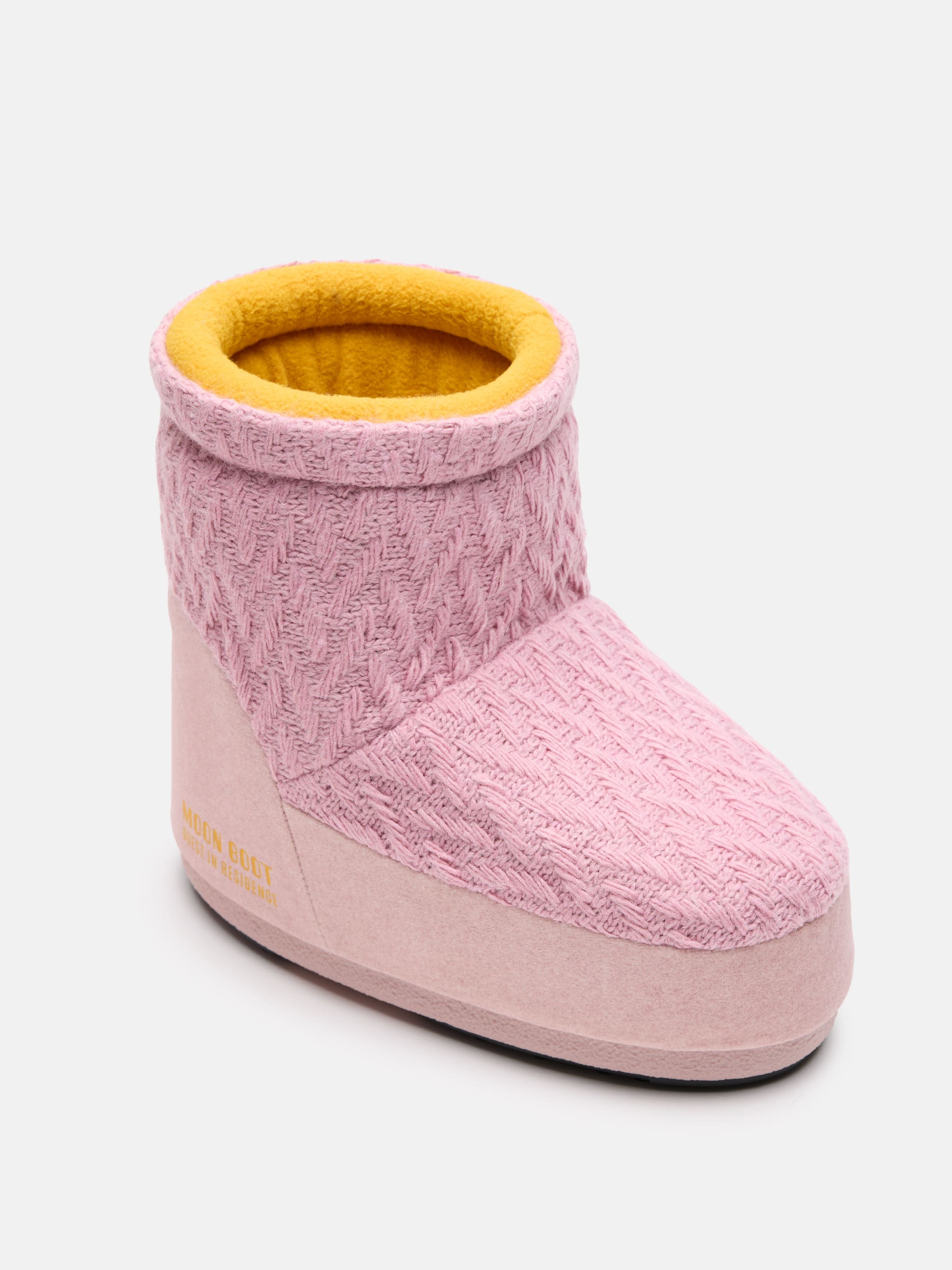 MOON BOOT X GUEST IN RESIDENCE ICON LOW NO LACE ROSE KNIT BOOTS image number 3