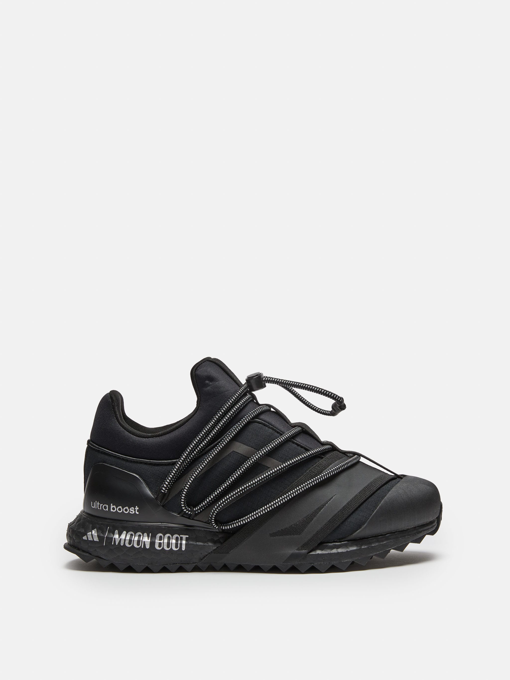 ZAPATILLAS DE DEPORTE DE CA&Ntilde;A BAJA NEGRAS ULTRABOOST 1.0 ADIDAS X MOON BOOT