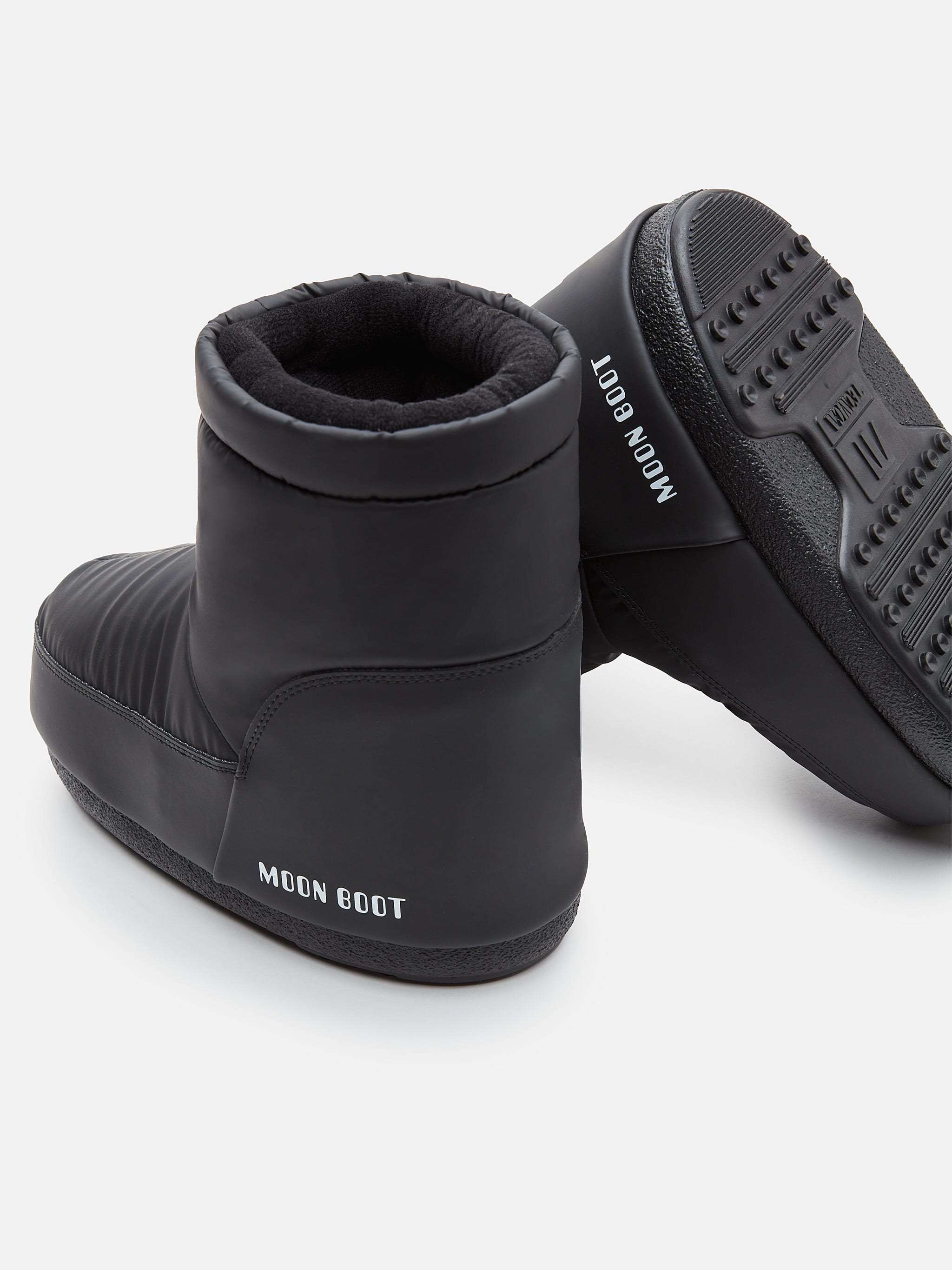 BOTAS NO LACE BLACK DE GOMA image number 3