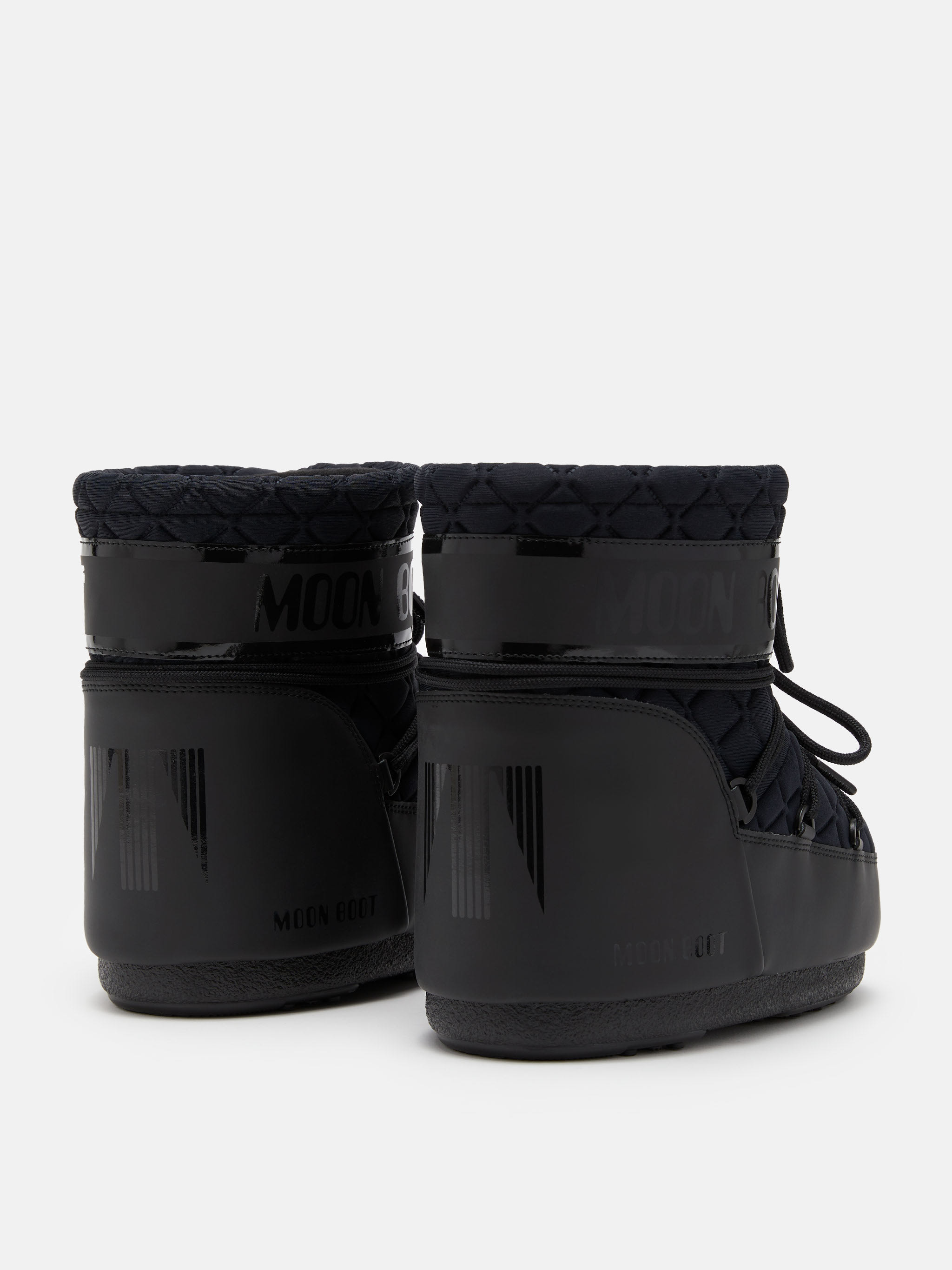 ICON LOW QUILT BLACK BOOTS image number 1