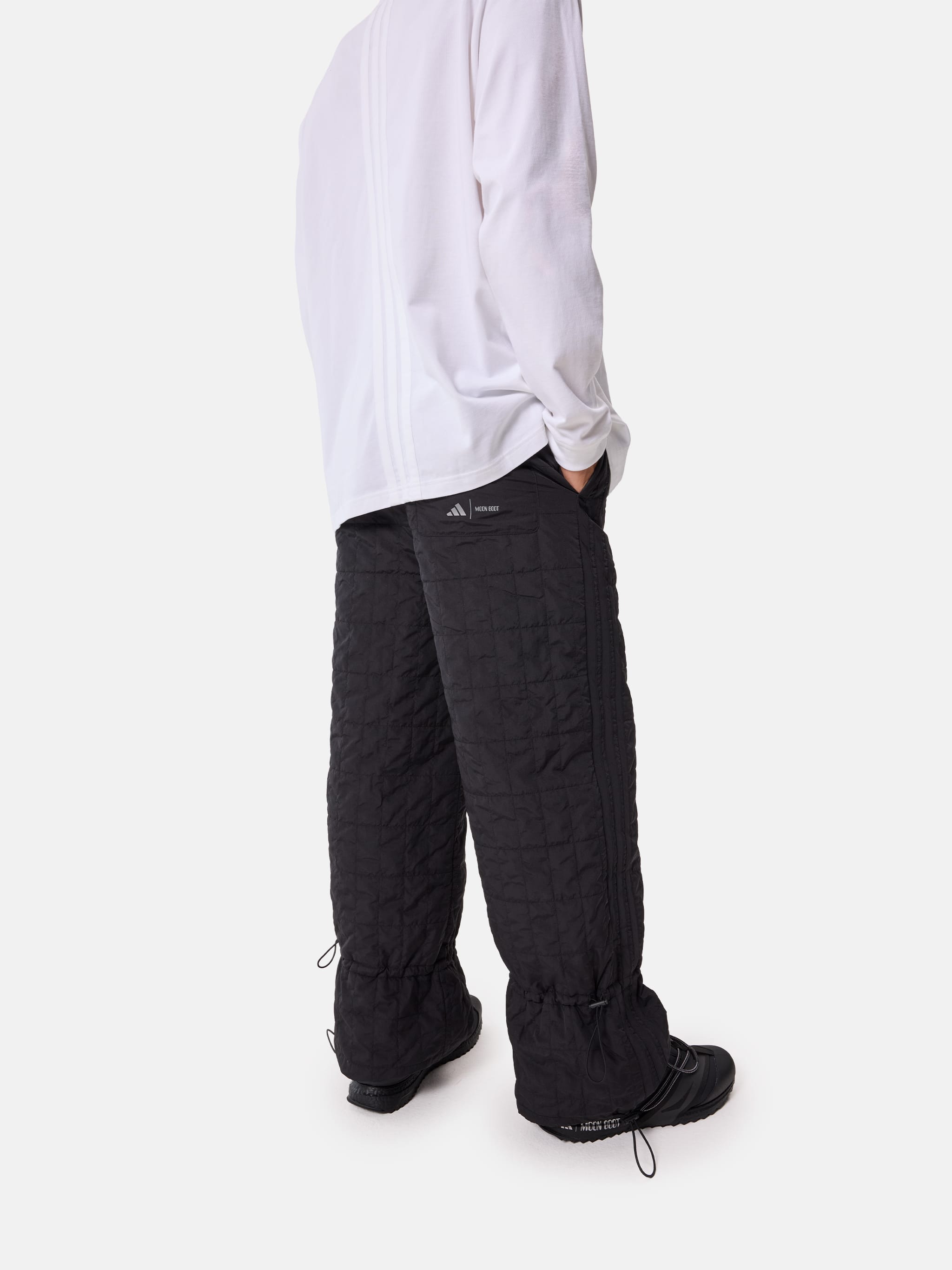 ADIDAS X MOON BOOT LANGARM-T-SHIRT IN WEISS image number 3