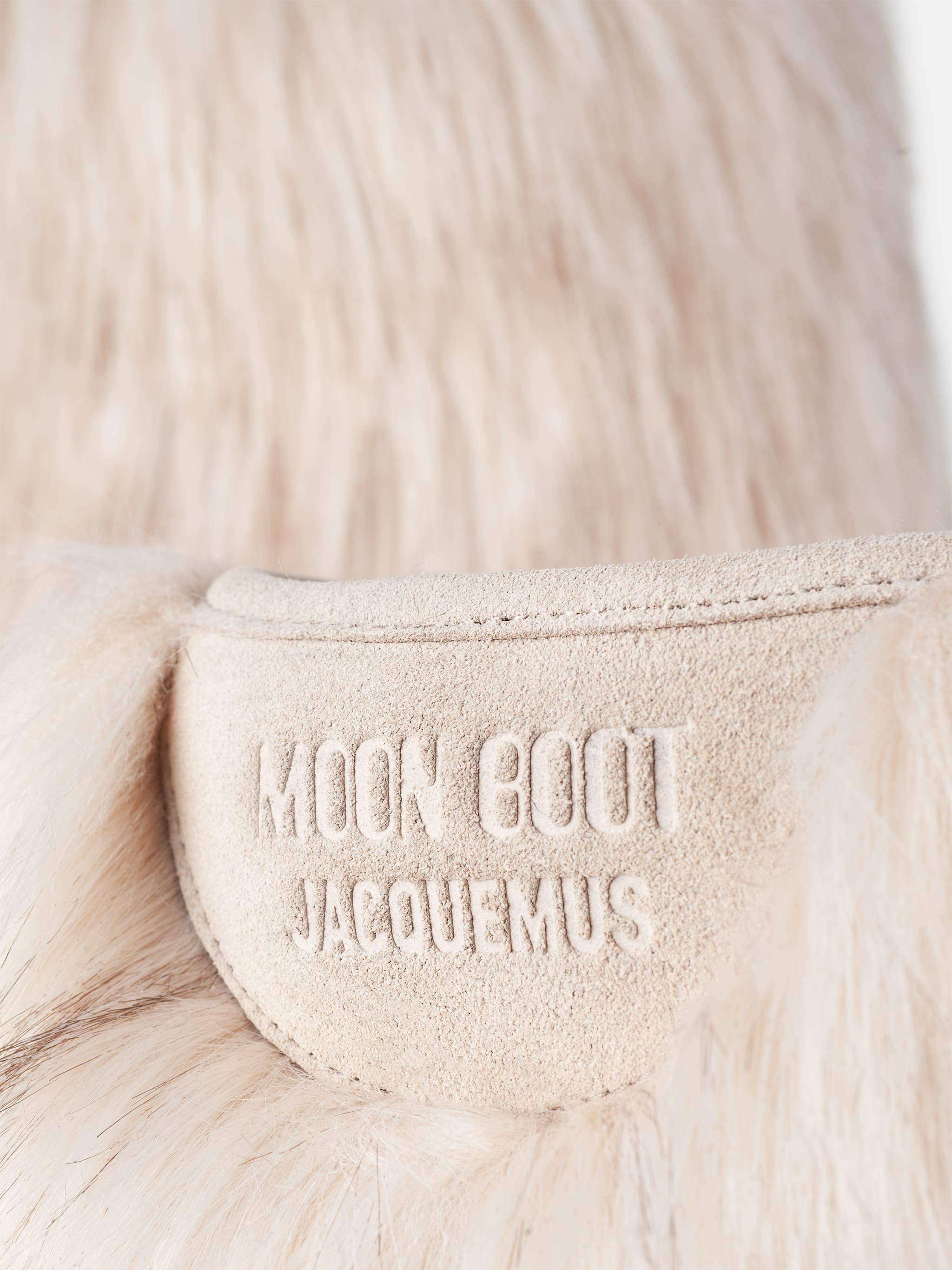 Bottes Jacquemus + Moon Boot Icon Yeti High en fausse fourrure Blanc image number 4