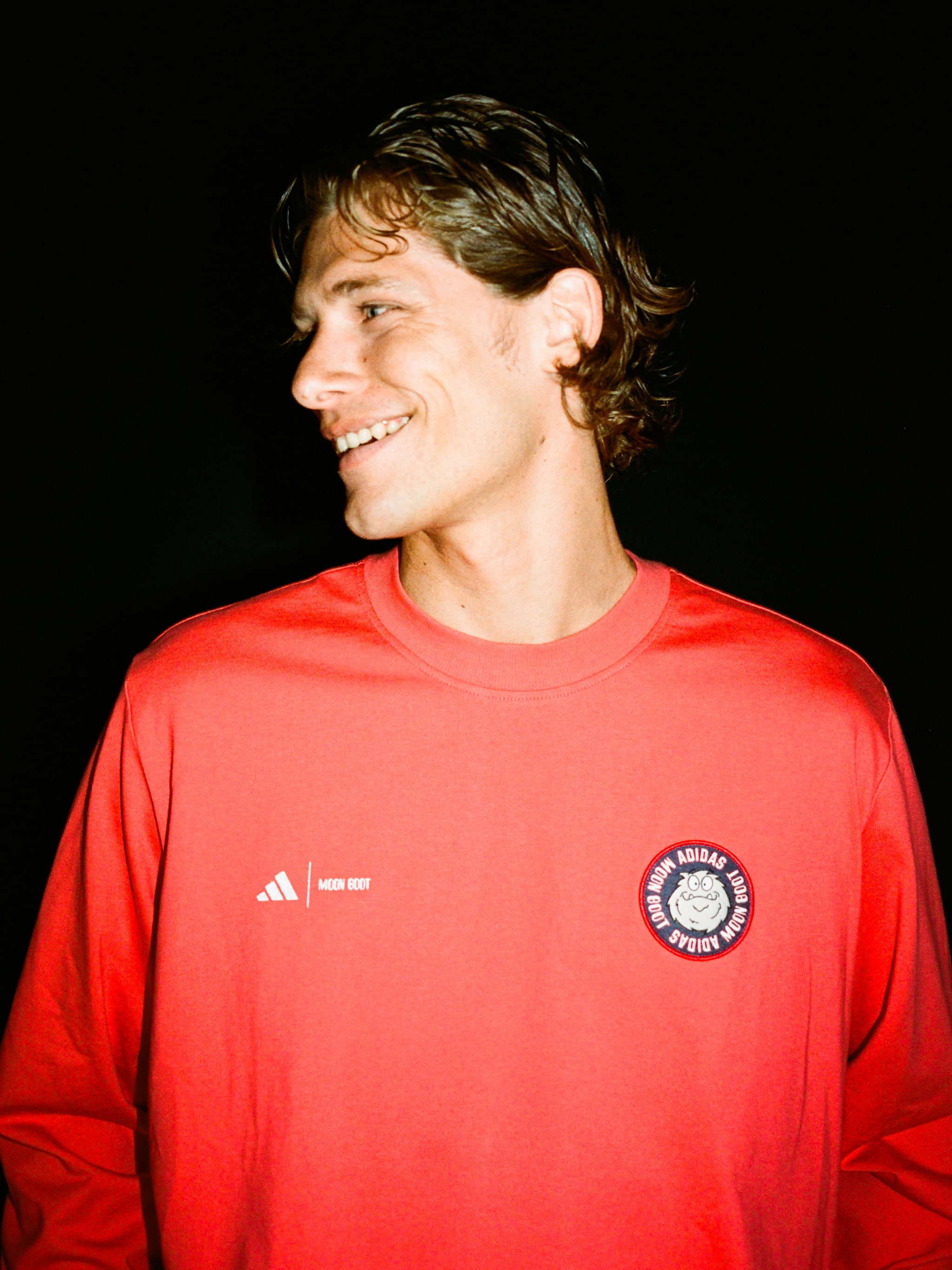 MAGLIA A MANICHE LUNGHE ROSSA ADIDAS X MOON BOOT image number 0