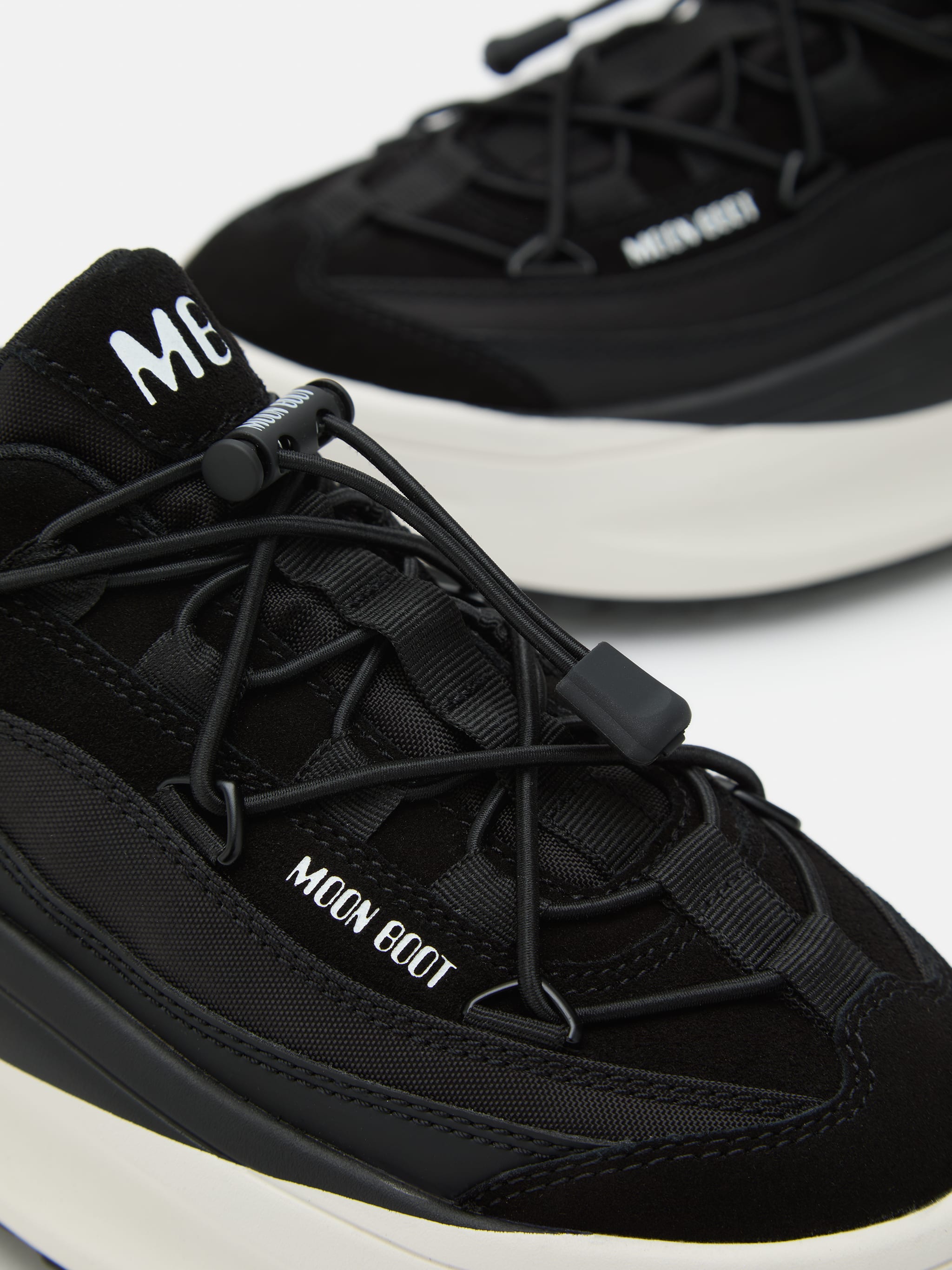 MOON247 XLACE BLACK & WHITE SNEAKERS image number 2