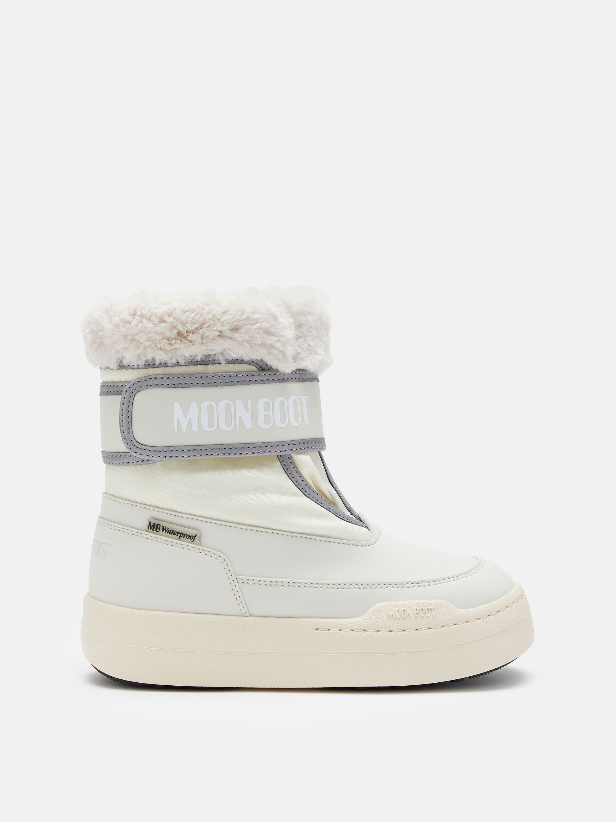 JUNIOR PARK STRAP CREAM BOOTS image number 0