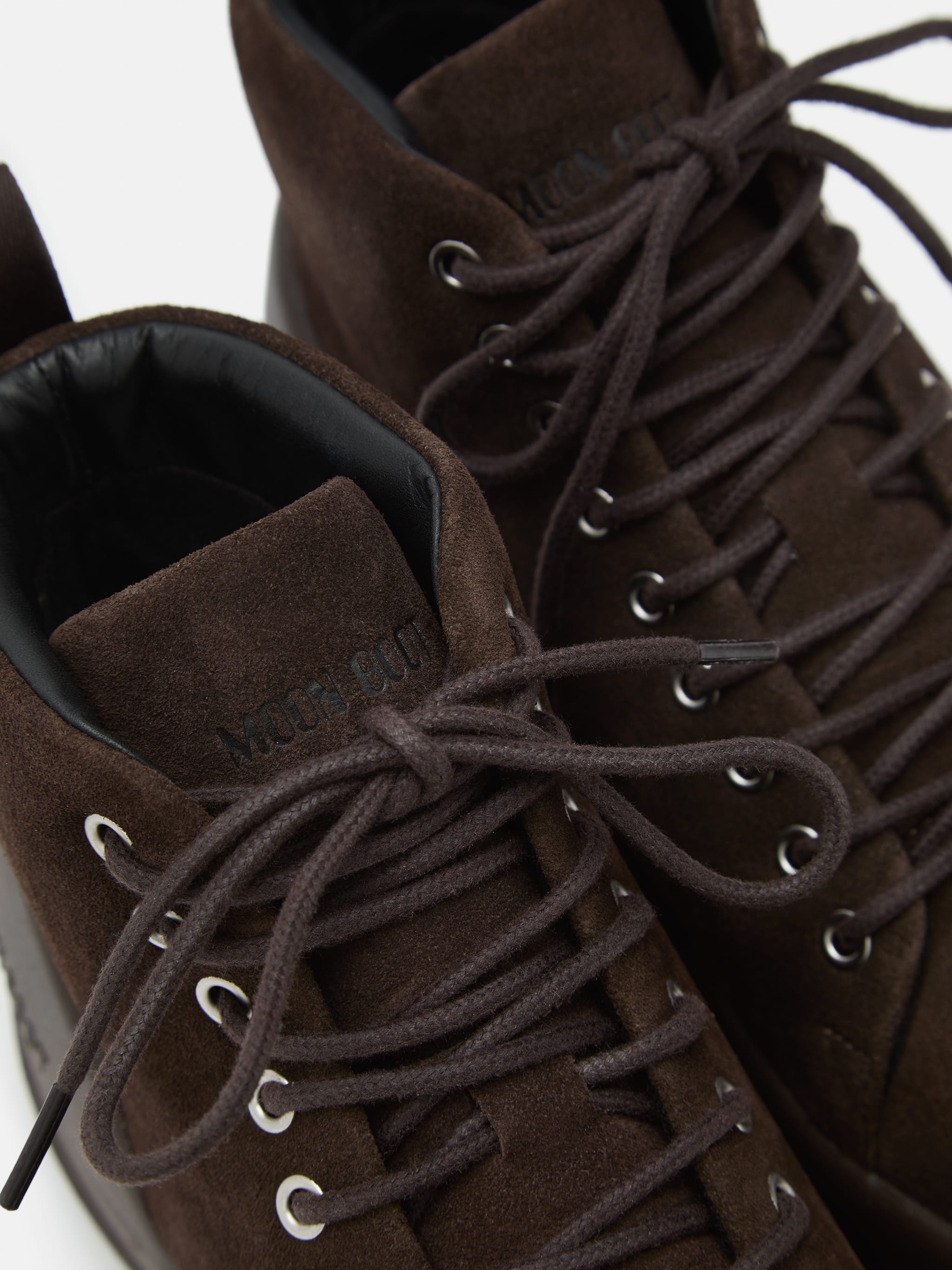 BOTTES MI-HAUTES &Agrave; LACETS MEZZALUNA EN DAIM MARRON FONC&Eacute; image number 2