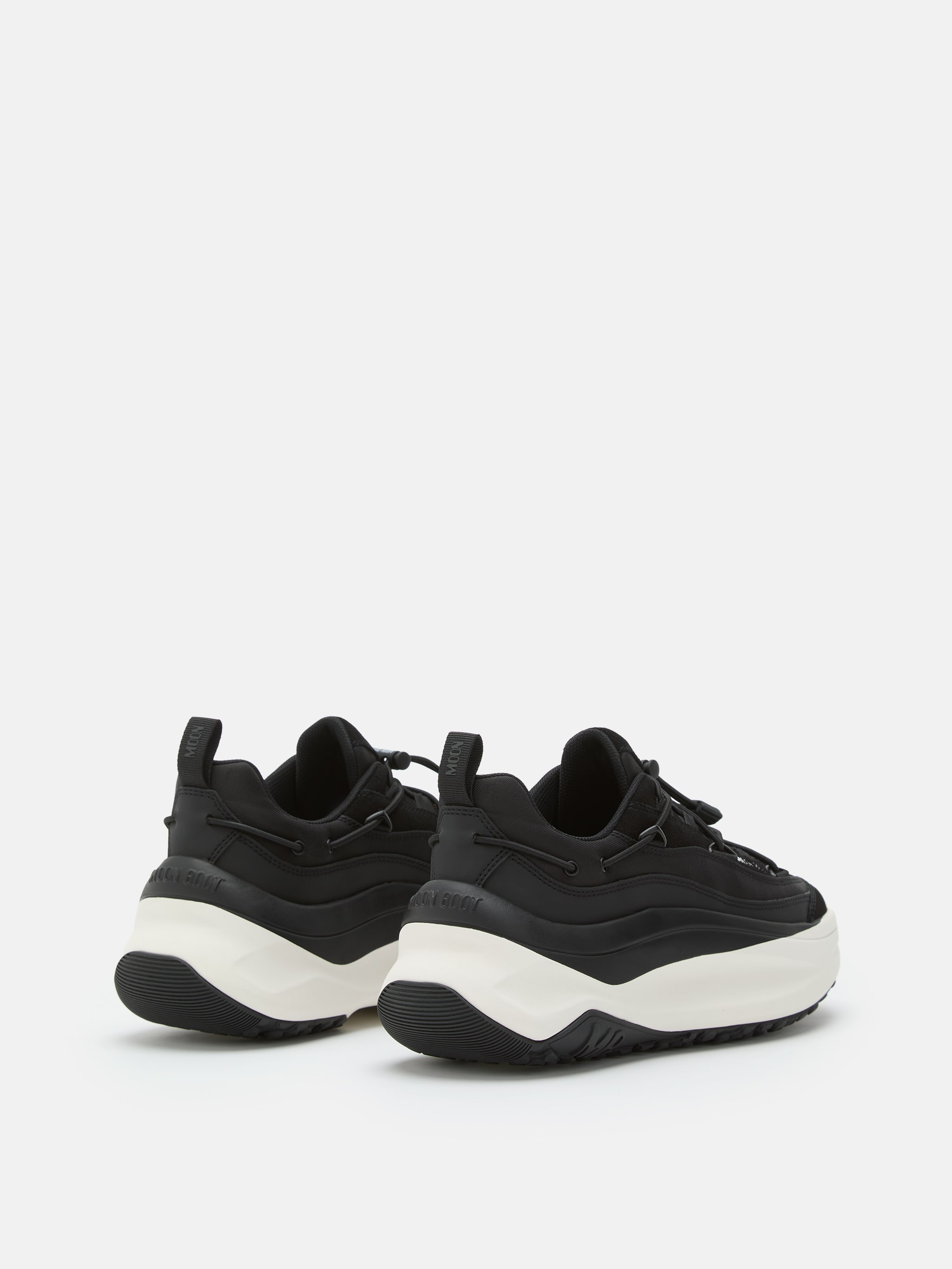 BASKETS MOON247 XLACE NOIR ET BLANC