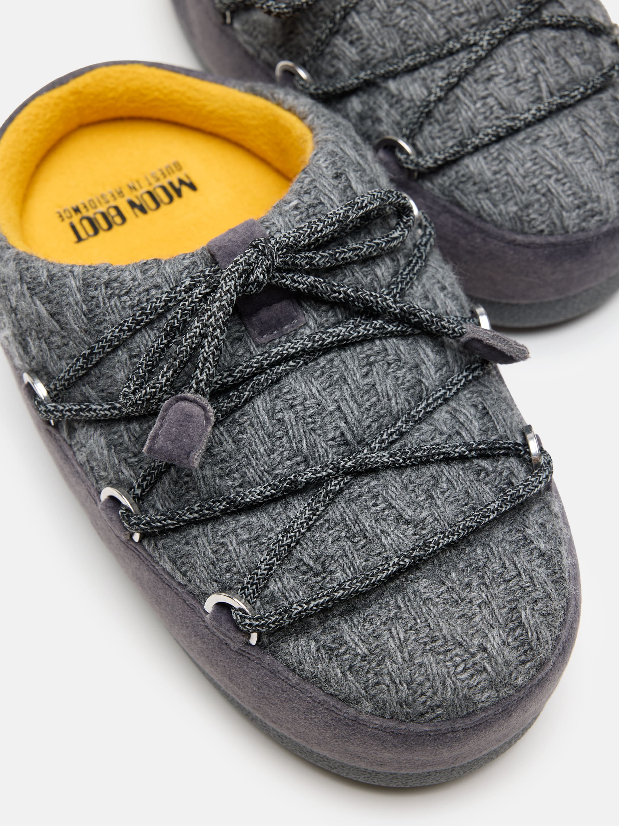 MULE EVX GRIGIA IN MAGLIA MOON BOOT X GUEST IN RESIDENCE image number 3