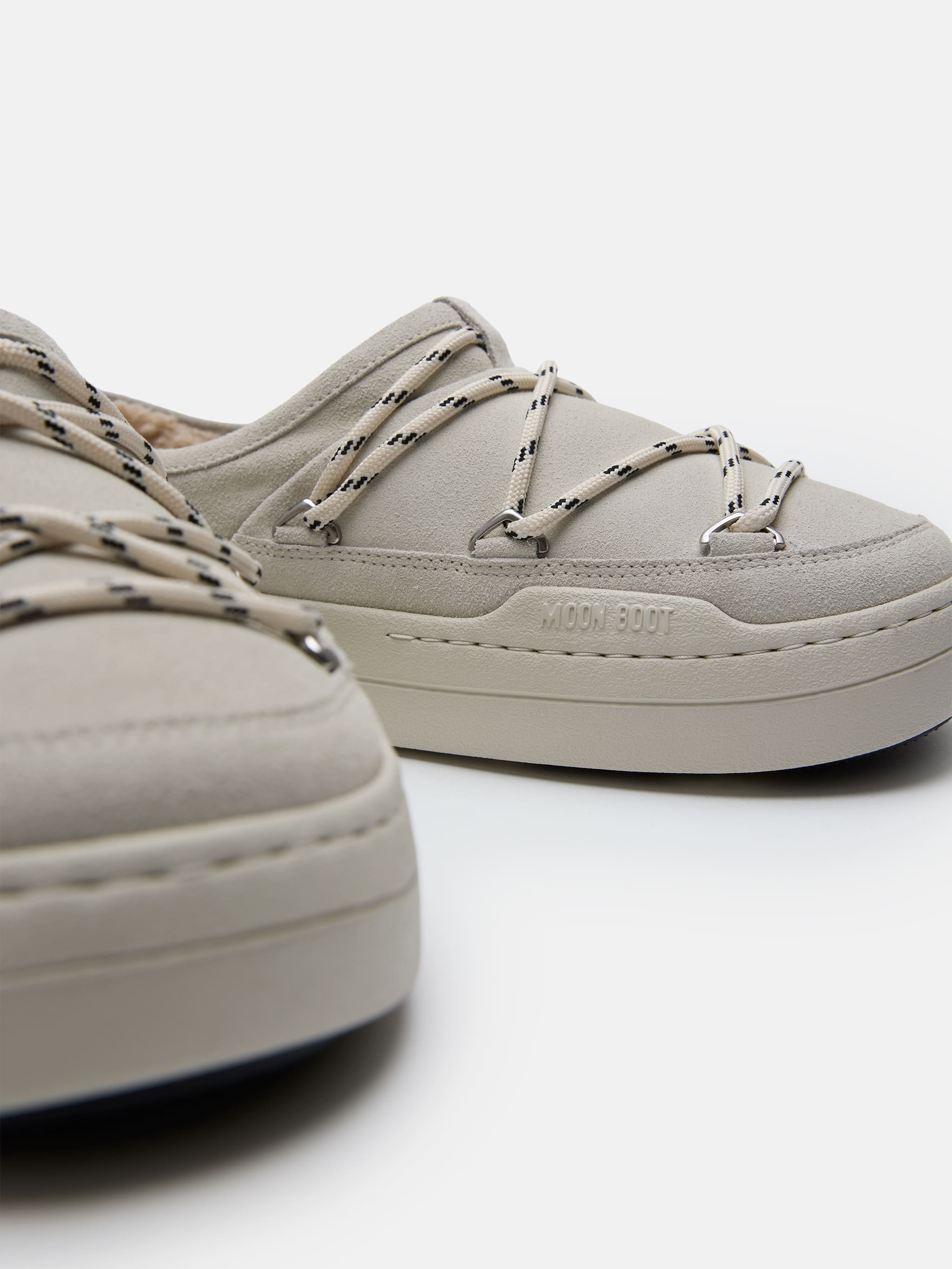 PARK SLIPPER PANTOFFELN IN WEISS image number 2