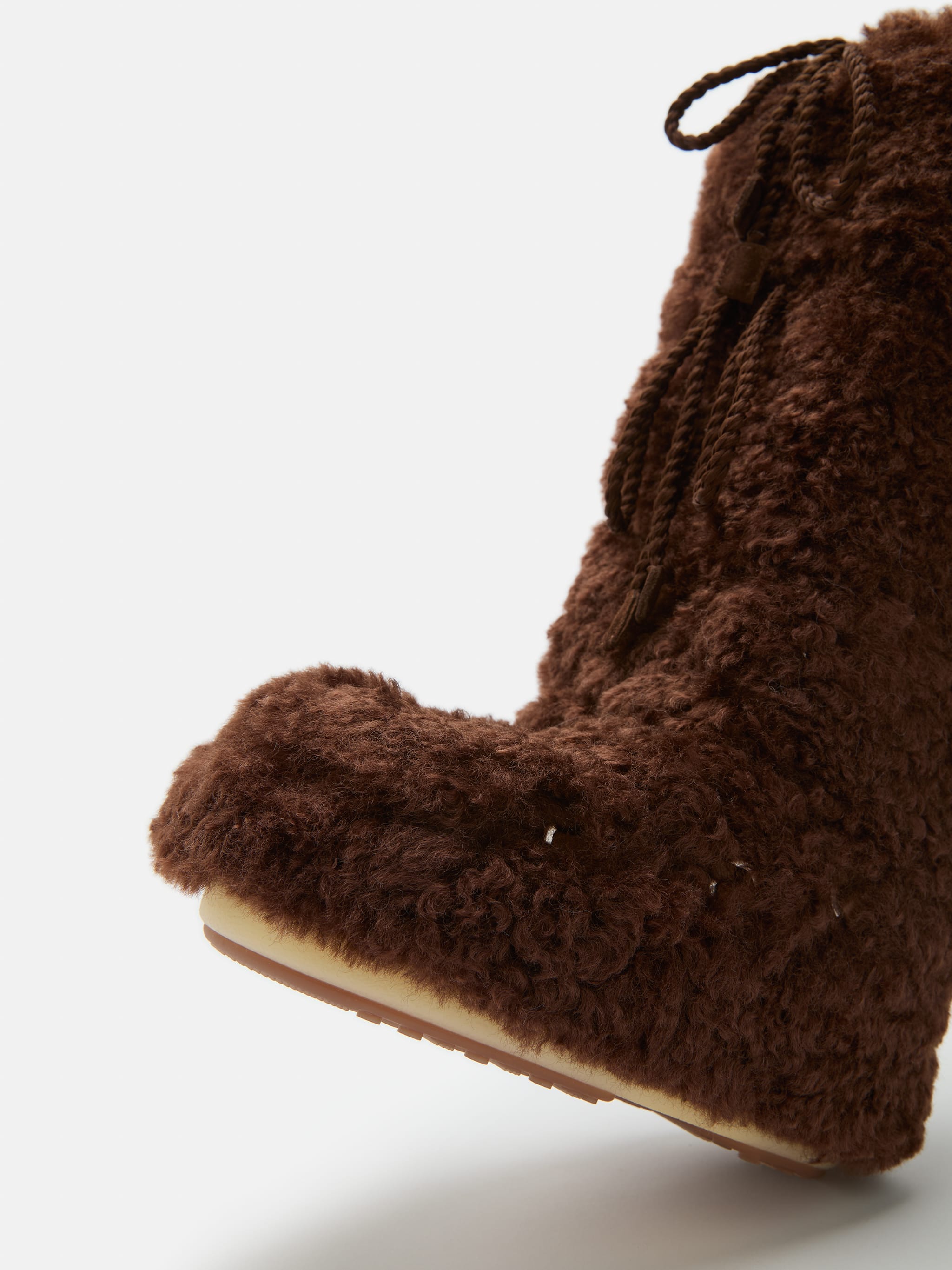 ICON DUNKELBRAUNE CURLY EXTRA STIEFEL image number 3