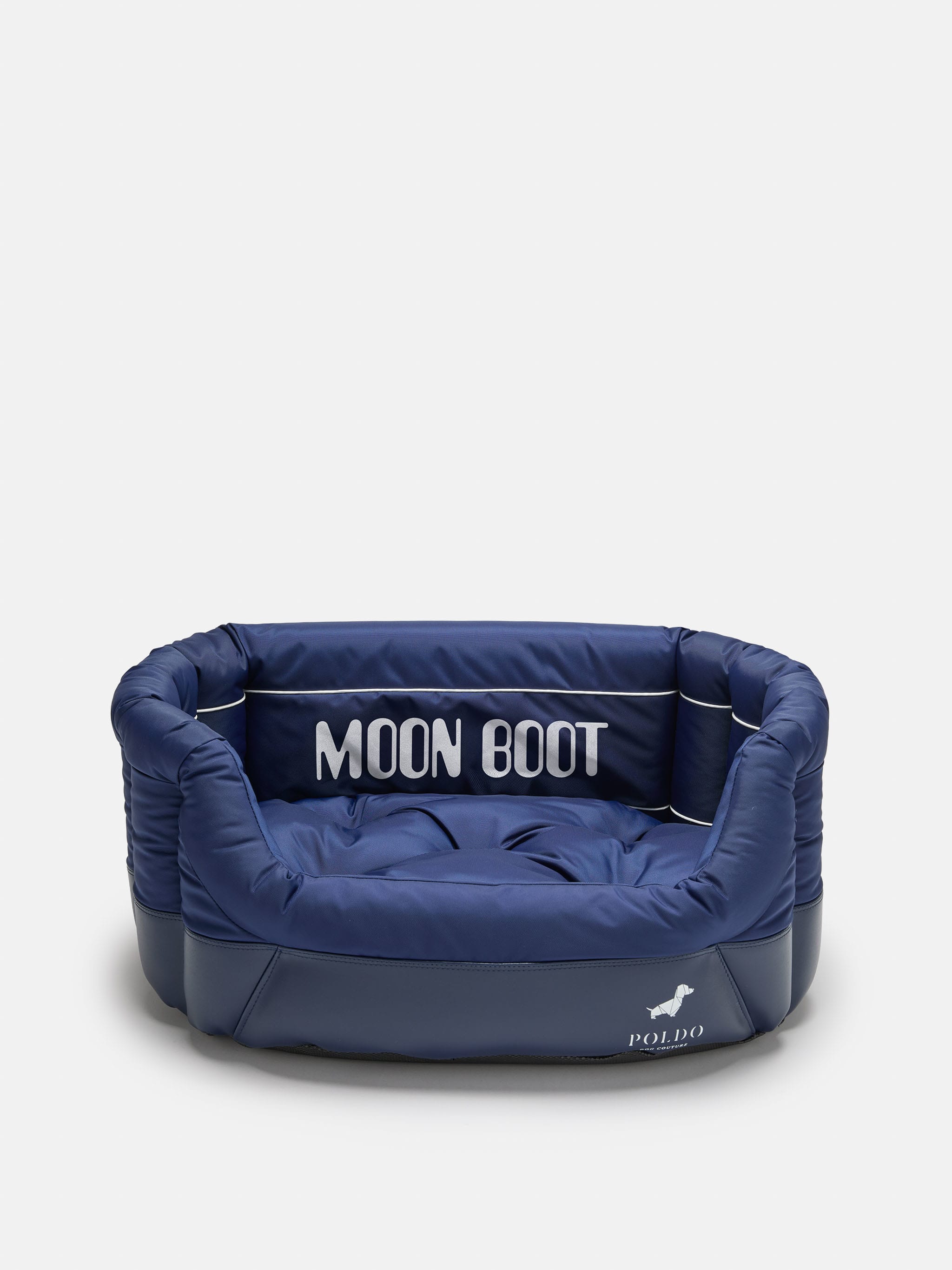 MOON BOOT X POLDO DOG COUTURE BLUE PADDED DOG BED image number 1