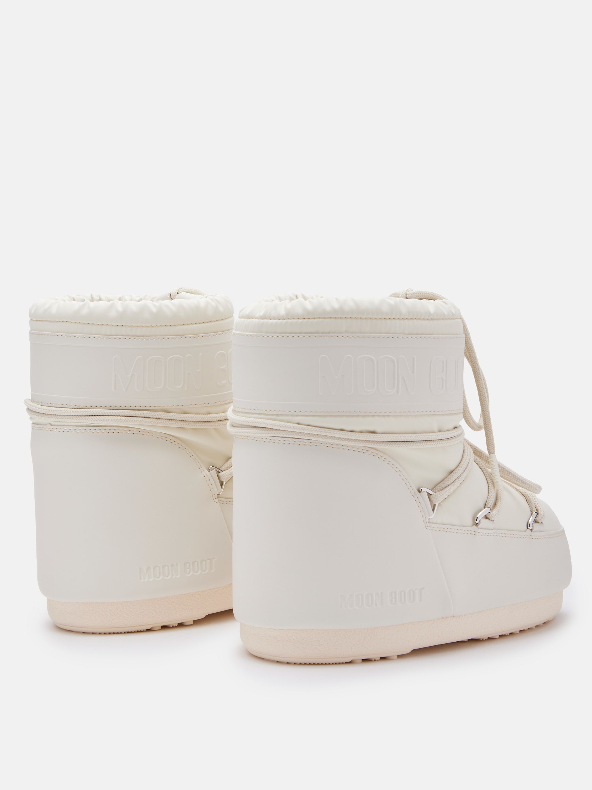 BOTAS ICON LOW RUBBER CREMA image number 1