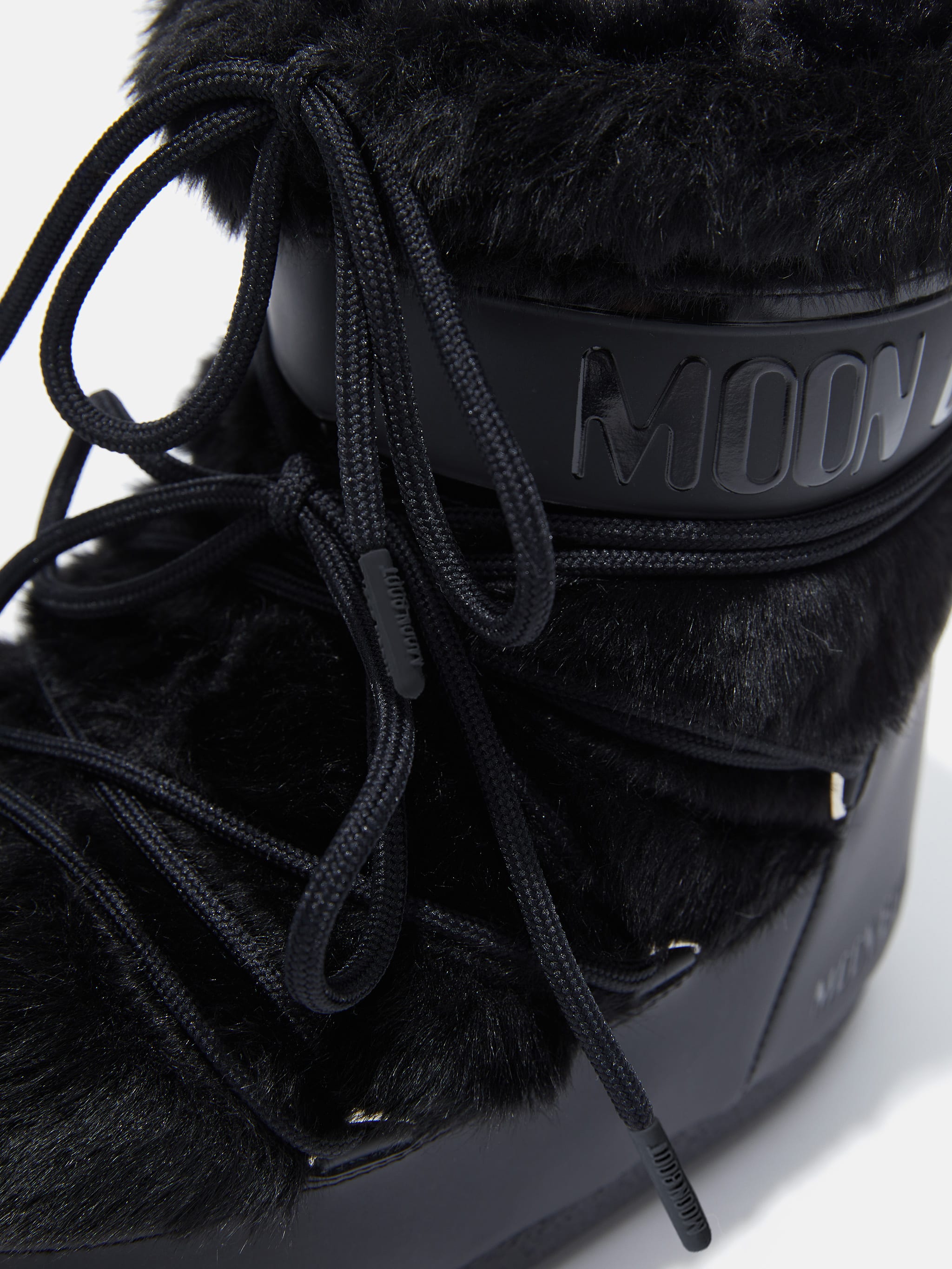 ICON LOW BLACK FAUX-FUR BOOTS | Moon Boot®